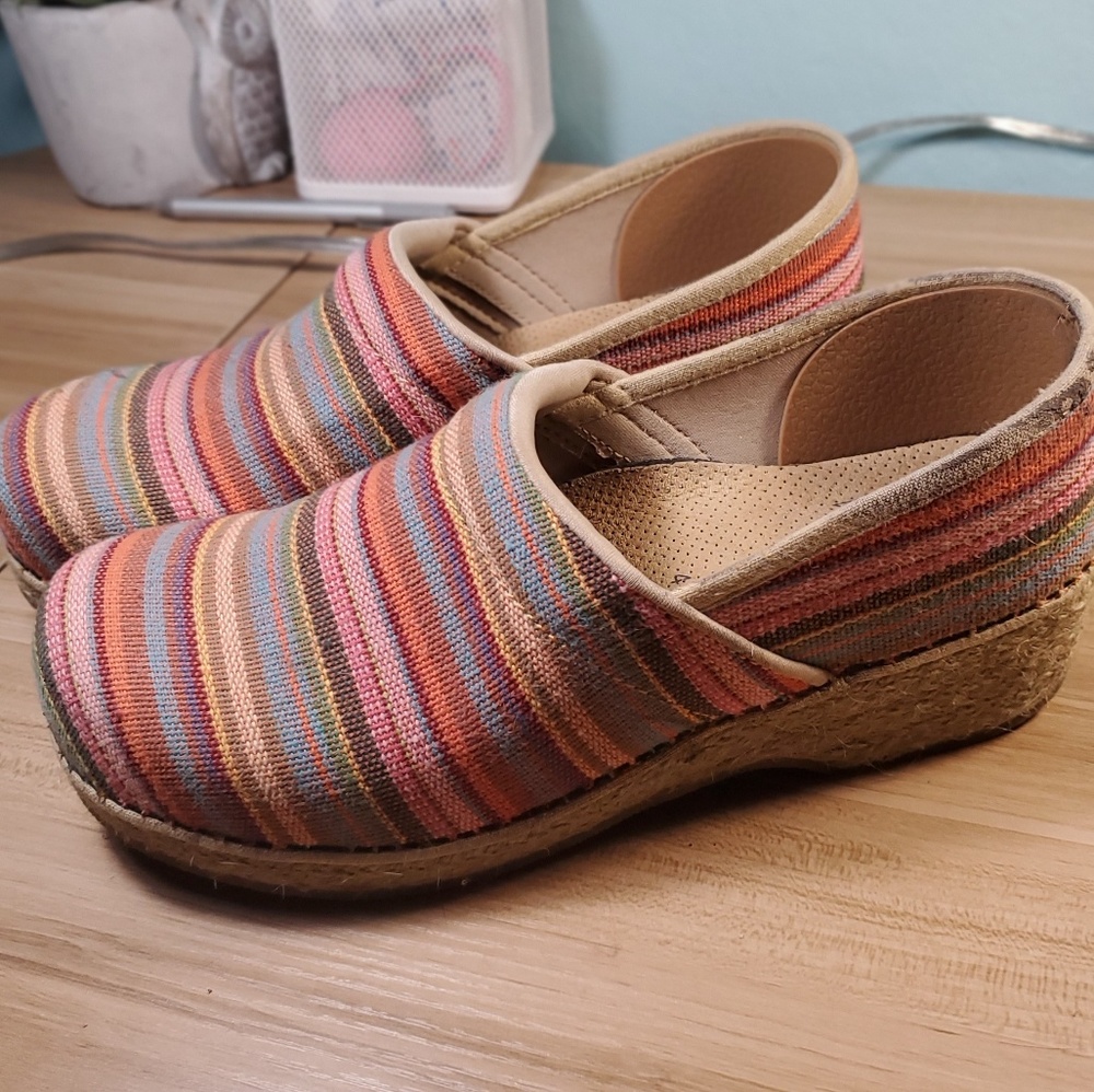 Dansko clogs size 41